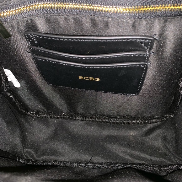 BCBG “Rina backpack” red multi - Picture 3 of 4